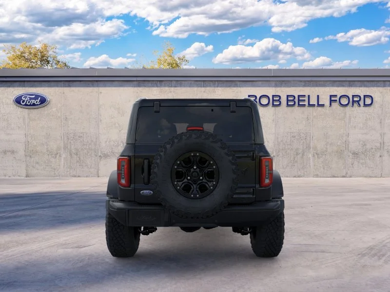 New 2026 Shadow Black Ford Badlands® image 5