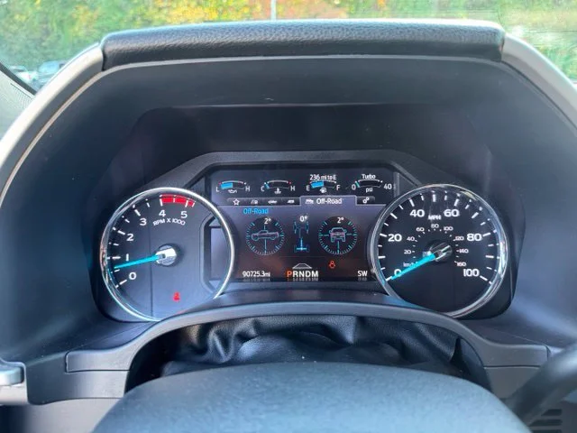 Used 2021 Blue Ford Lariat image 36
