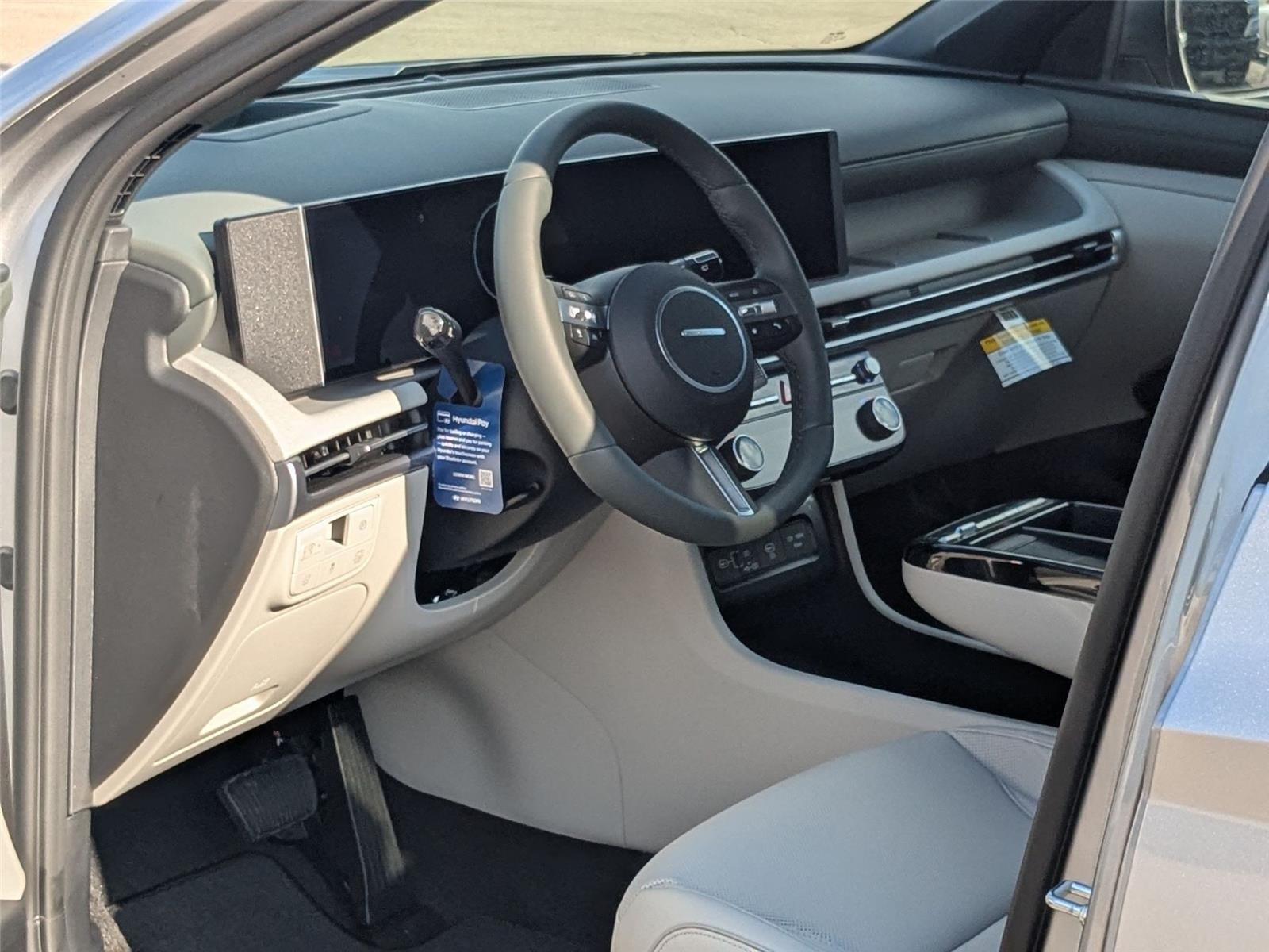 New 2026 Shimmering Silver Hyundai Limited image 2