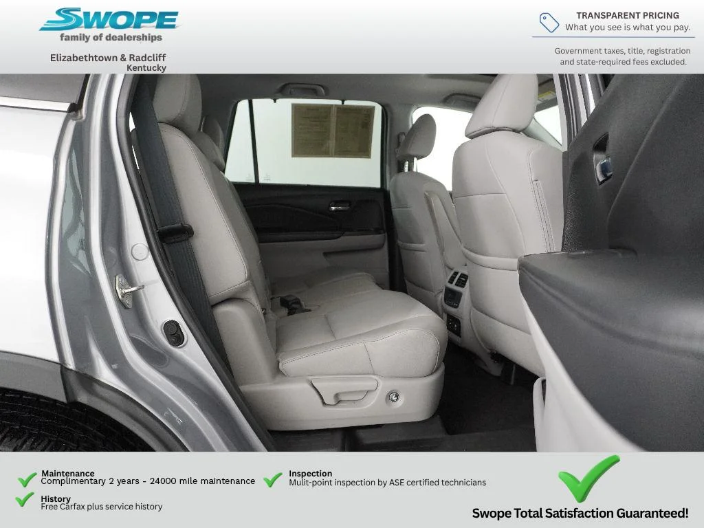 Used 2017 Lunar Silver Metallic Honda Touring image 9