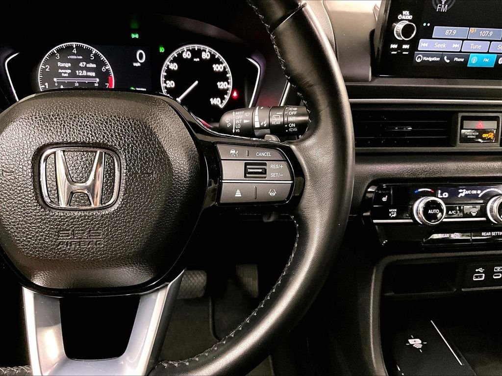 Used 2024 White Honda Touring image 25
