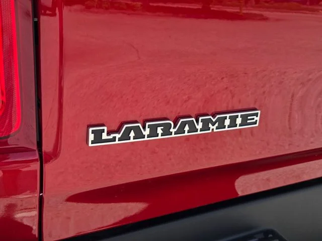New 2026 Molten Red Pearl-Coat Exterior Paint RAM Laramie image 10