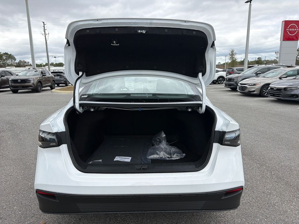 New 2026 Nissan Sentra SV 4D Sedan