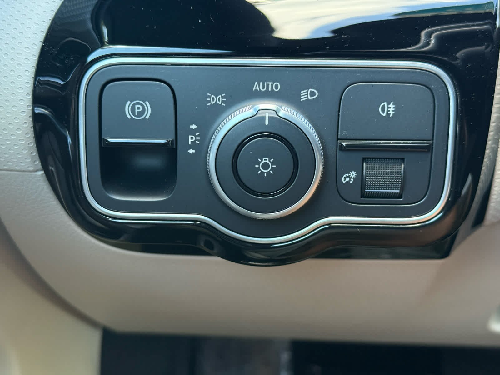 2025 Mercedes-Benz CLA CLA 250 - Photo 30