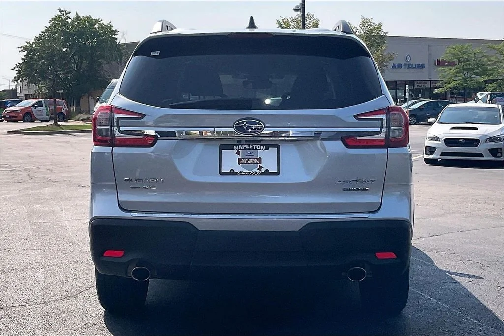 Certified Used 2023 Silver Subaru Limited image 3