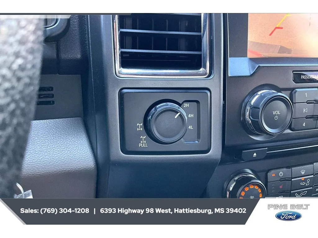 Used 2015 Race Red Ford XLT image 23
