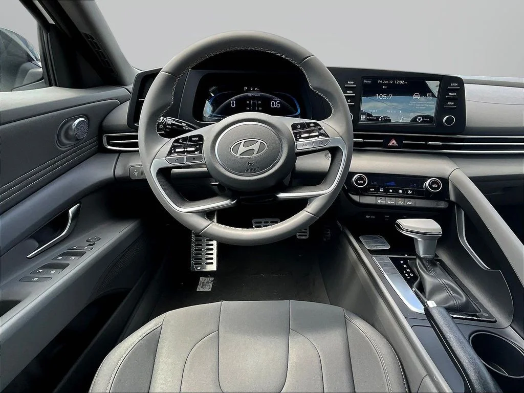 New 2026 White Hyundai SEL Sport image 15