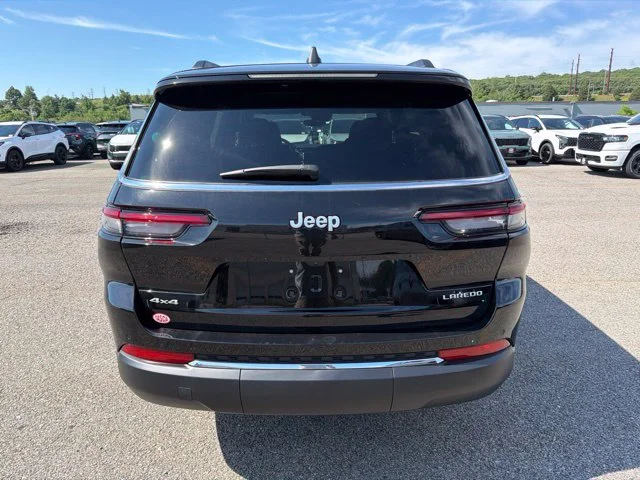 New 2026 Black Jeep Laredo image 6