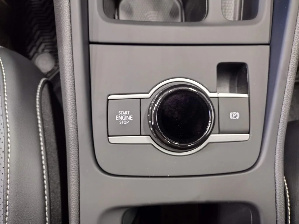 New 2026 Beige Volkswagen 2.0T SE R-Line Black image 29