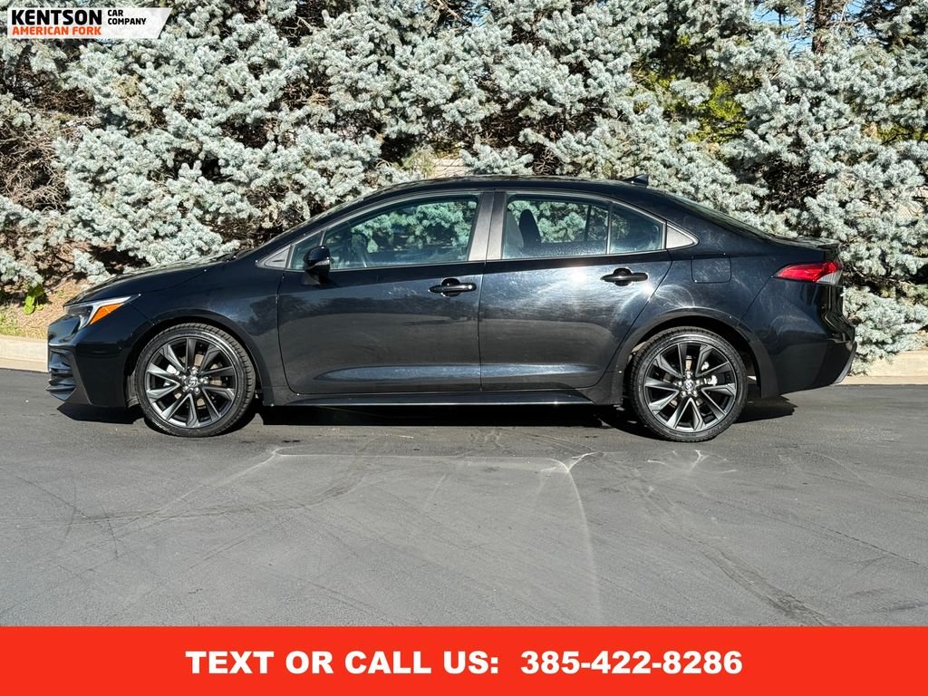 2024 Toyota Corolla SE photo 3