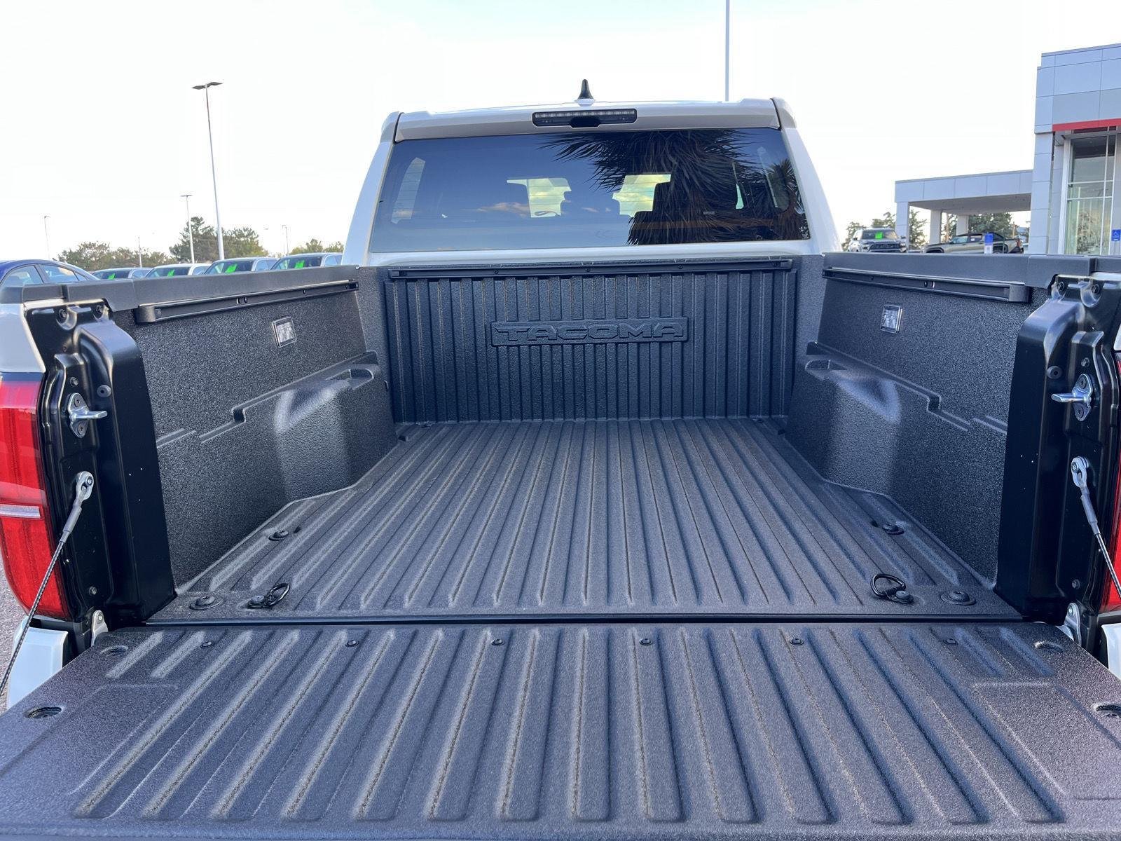 2026 Toyota Tacoma TRD Off Road - Photo 13