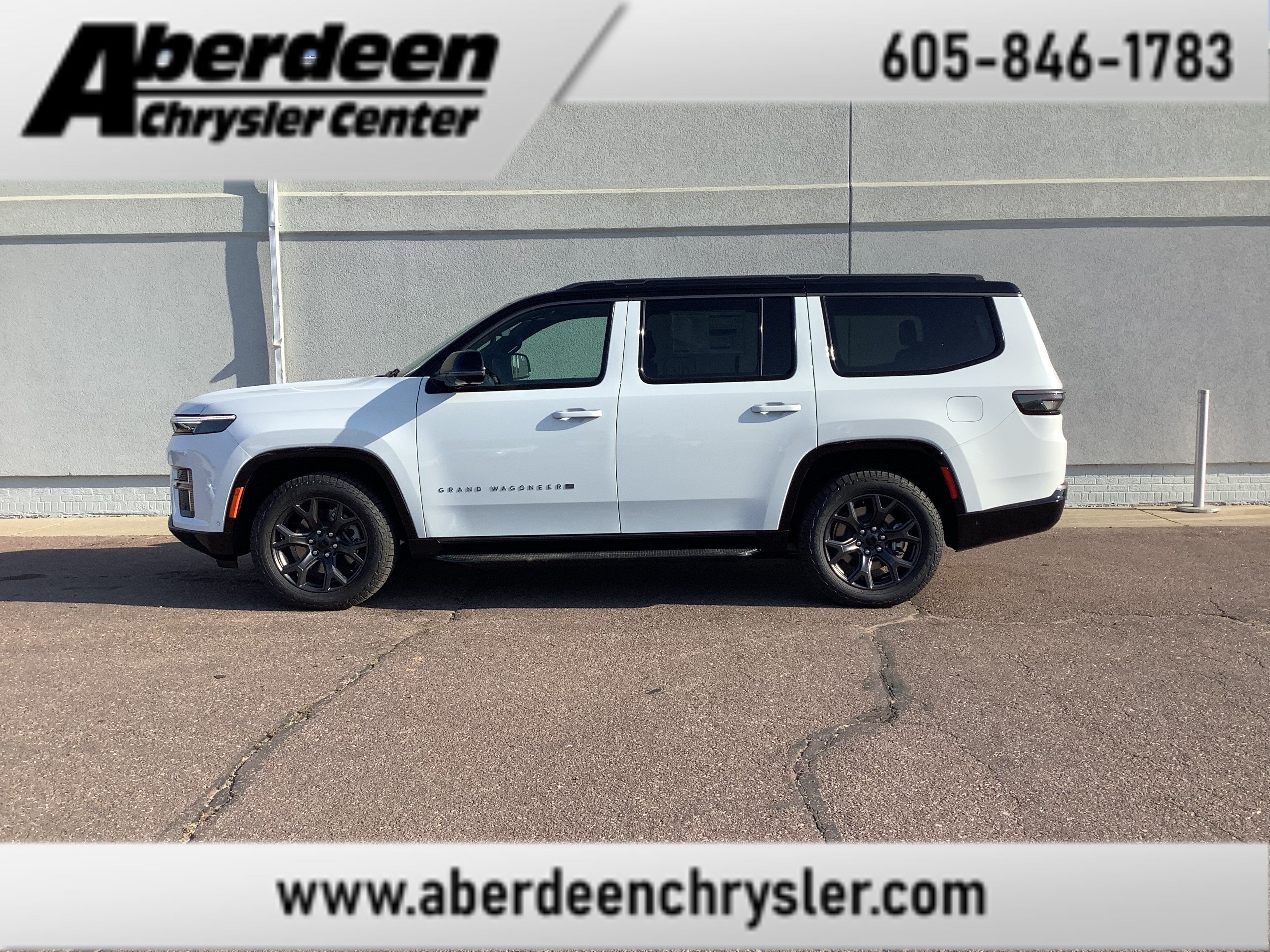 New 2026 Bright White Clear-Coat Exterior Paint Jeep Upland image 1