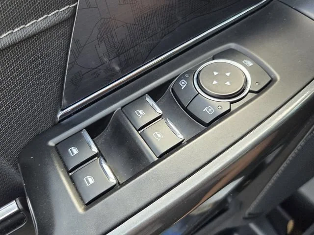 Used 2023 White Ford XLT image 36