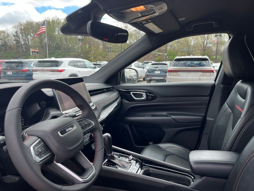 2025 Jeep Compass Trailhawk - Photo 18