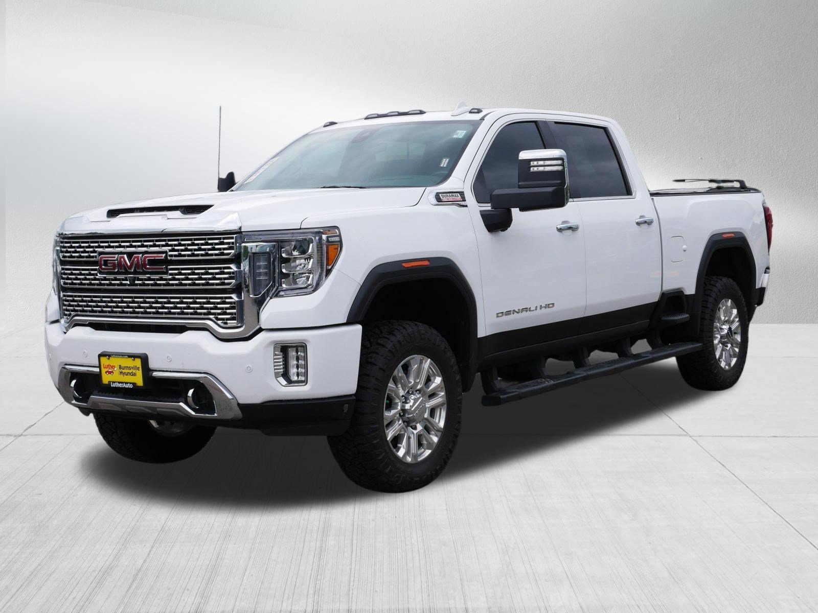 Used 2020 Summit White GMC Denali image 3