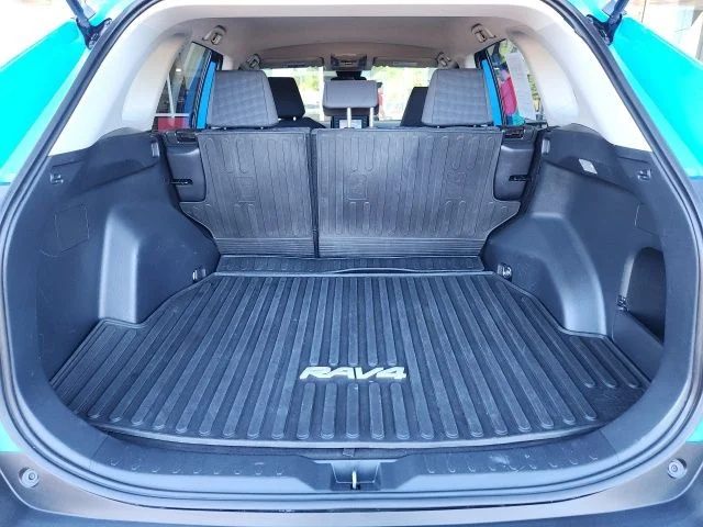 Certified Used 2020 Blue Toyota LE image 21