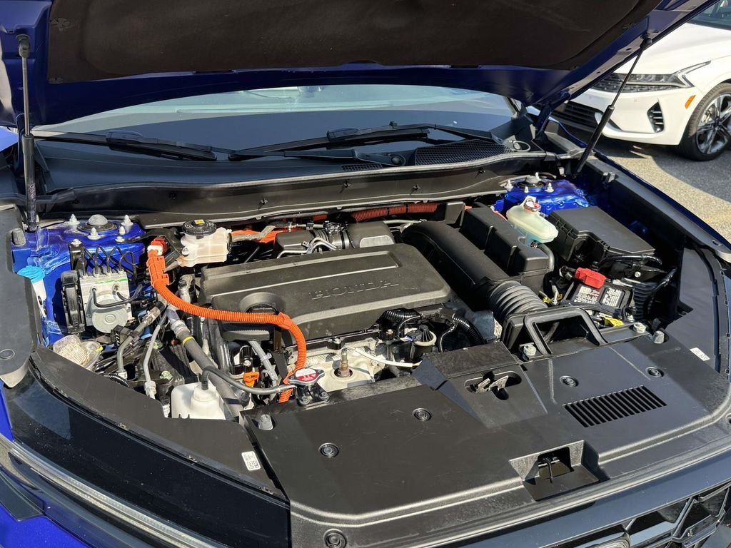 Used 2024 Blue Honda Sport-L image 13