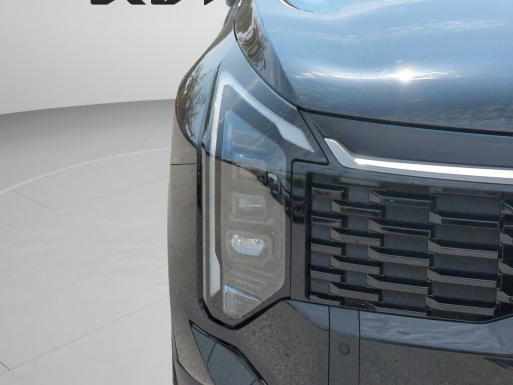 2026 Kia Sportage EX - Photo 12