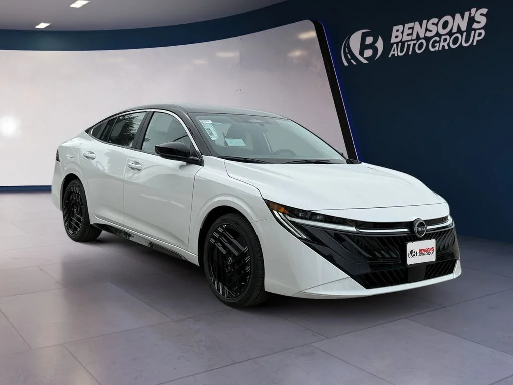 New 2026 White Nissan SR image 7