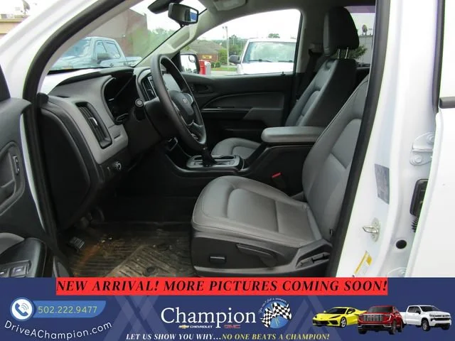 Used 2022 Summit White Chevrolet WT image 11
