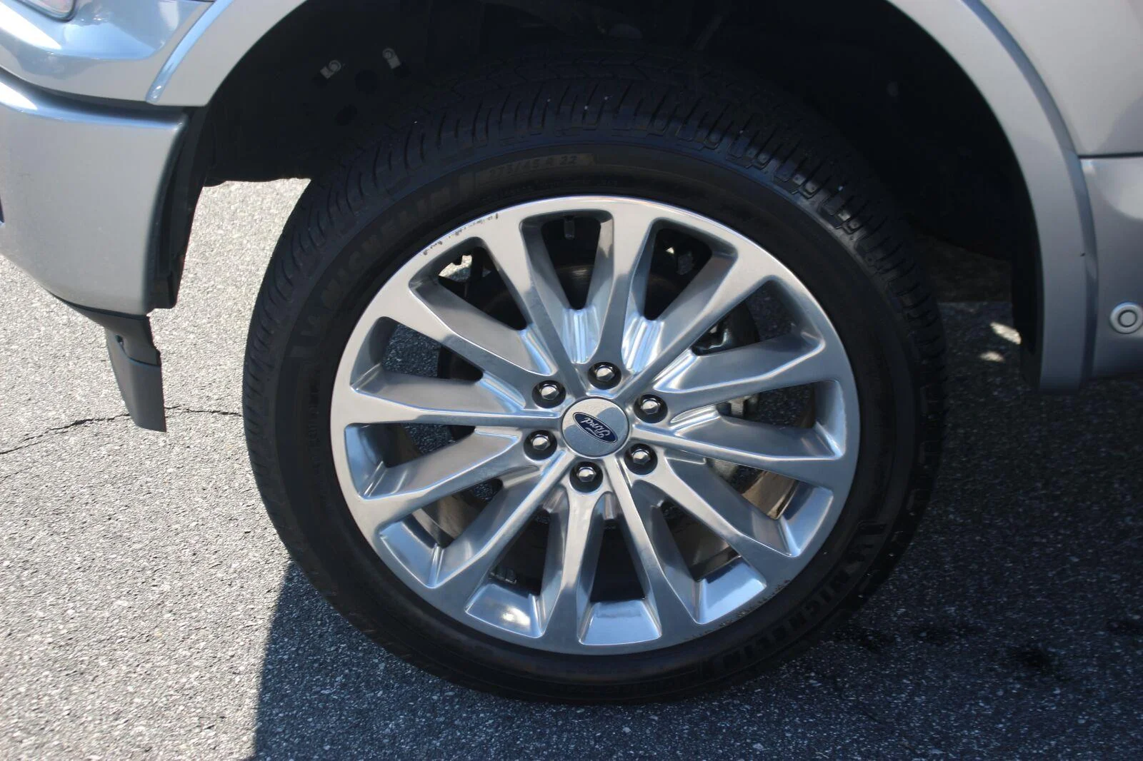 Used 2020 Silver Ford Limited image 41