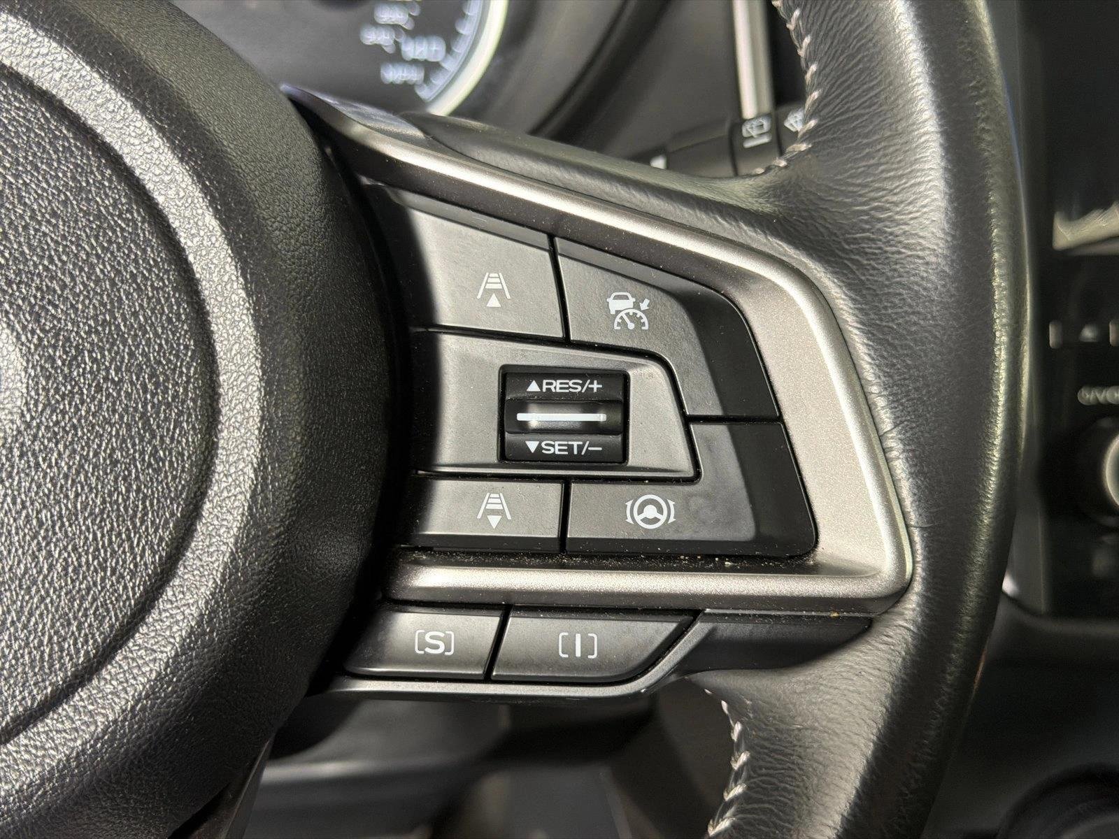 Used 2023 Crystal Black Silica Subaru Premium image 26