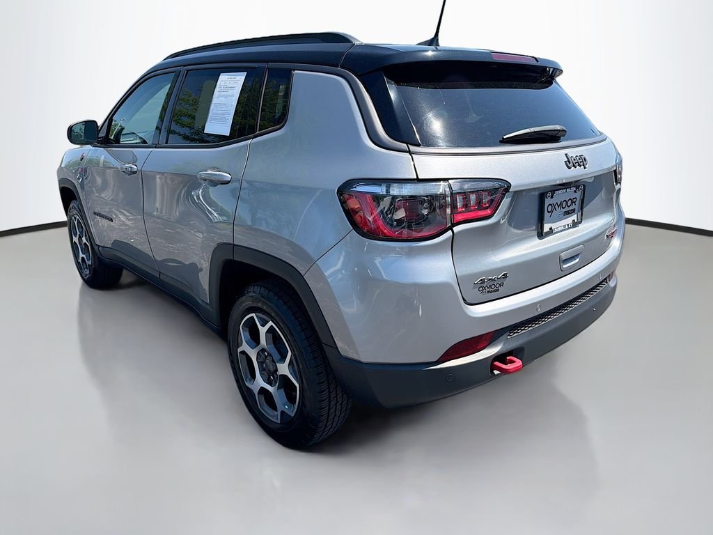 Used 2022 Billet Silver Metallic Clearcoat Jeep Trailhawk image 3