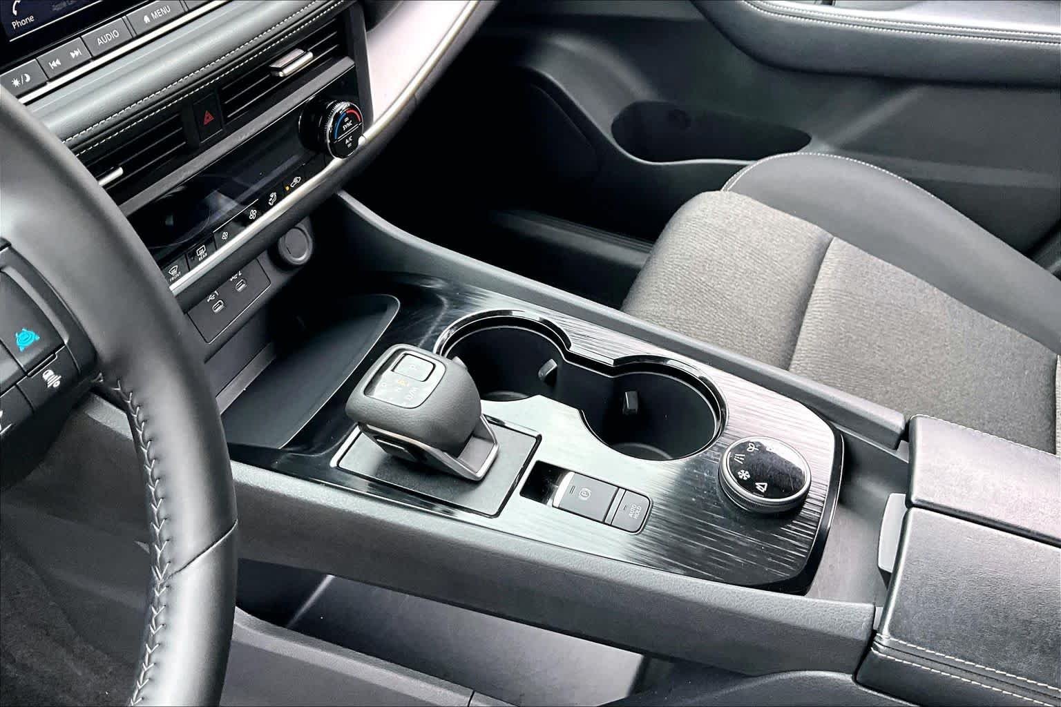 Used 2025 Brilliant Silver Metallic Nissan SV image 15