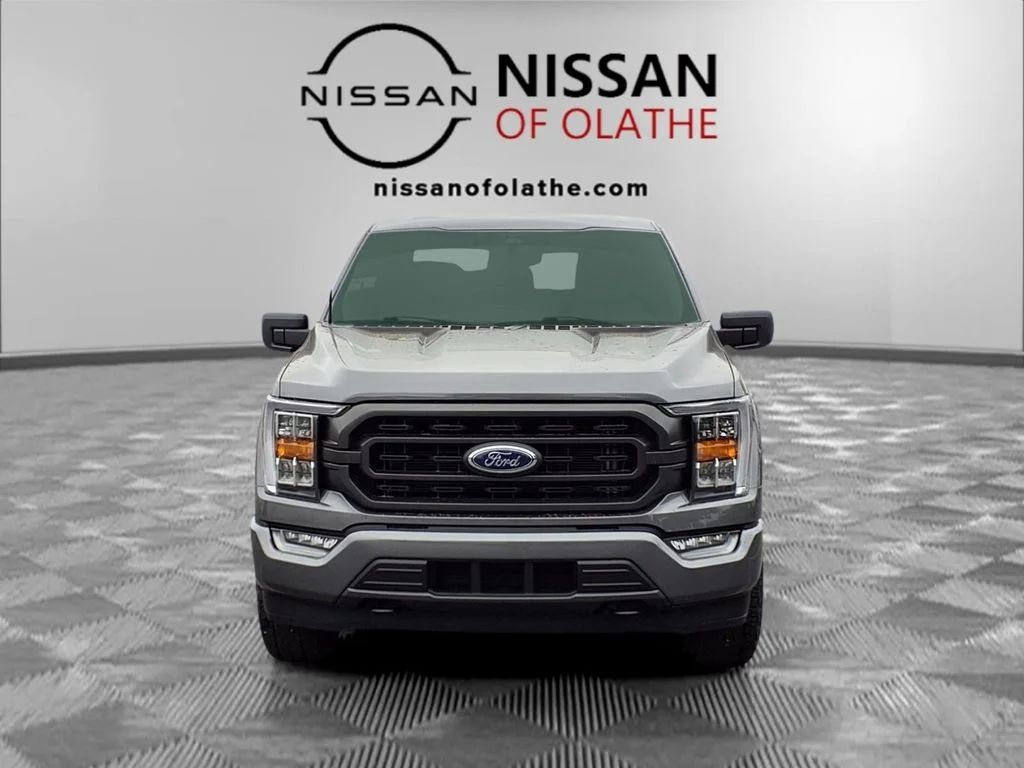 Used 2023 Gray Ford XLT image 32