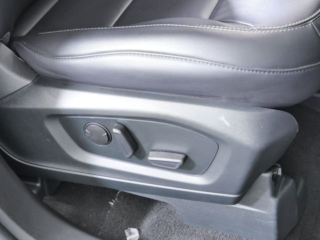Certified Used 2023 Gray Ford XLT image 12