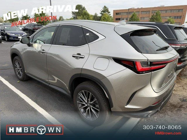 Used 2023 Silver Lexus 350 Premium image 3