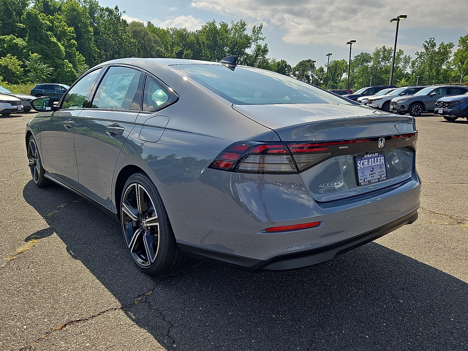 New 2026 Urban Gray Pearl Honda SE image 4