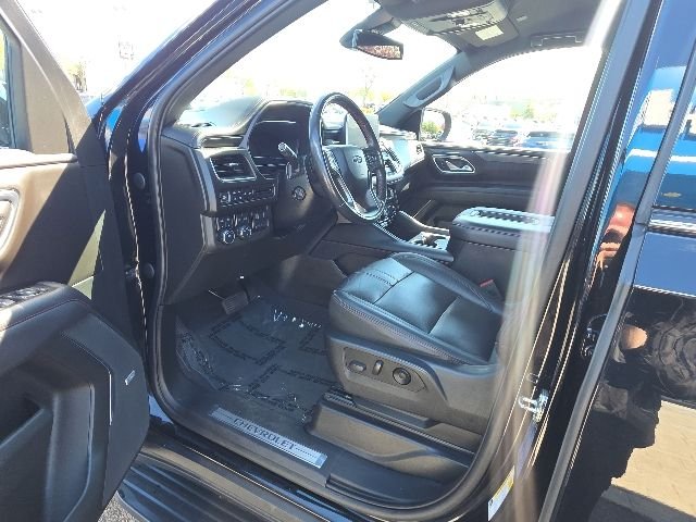 Used 2022 Black Chevrolet RST image 19