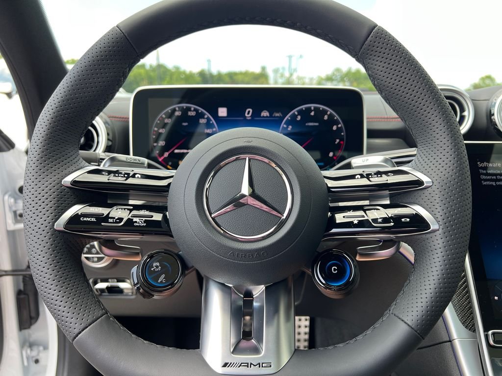 New 2026 MANUFAKTUR Moonlight White Metallic Mercedes-Benz AMG® C 43 4MATIC Sedan image 17