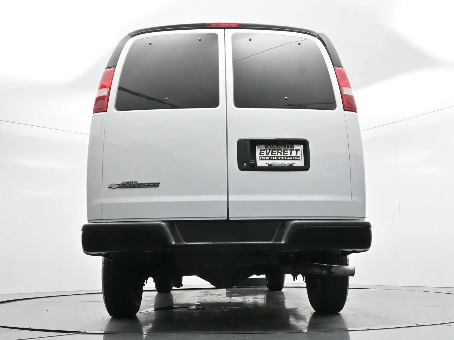 Used 2023 Summit White Chevrolet WT image 46