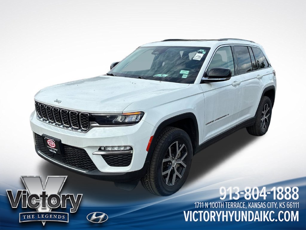 Used 2023 White Jeep Limited image 1