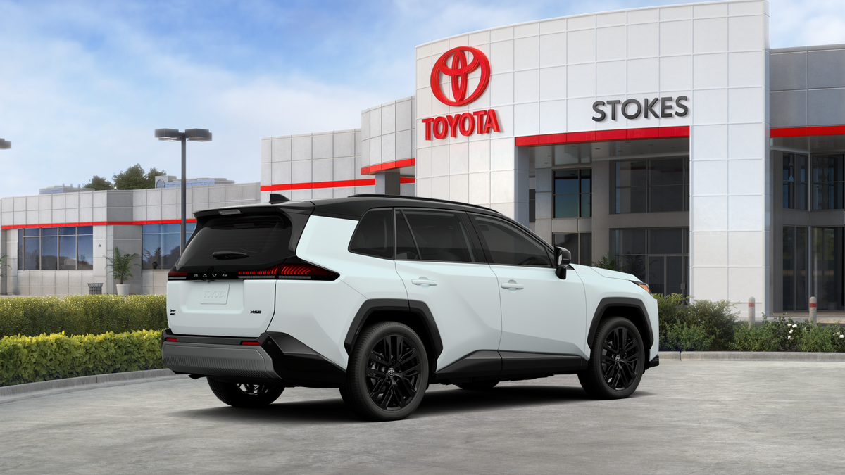 New 2026 Wind Chill Pearl with Midnight Black Metallic roof Toyota XSE image 32