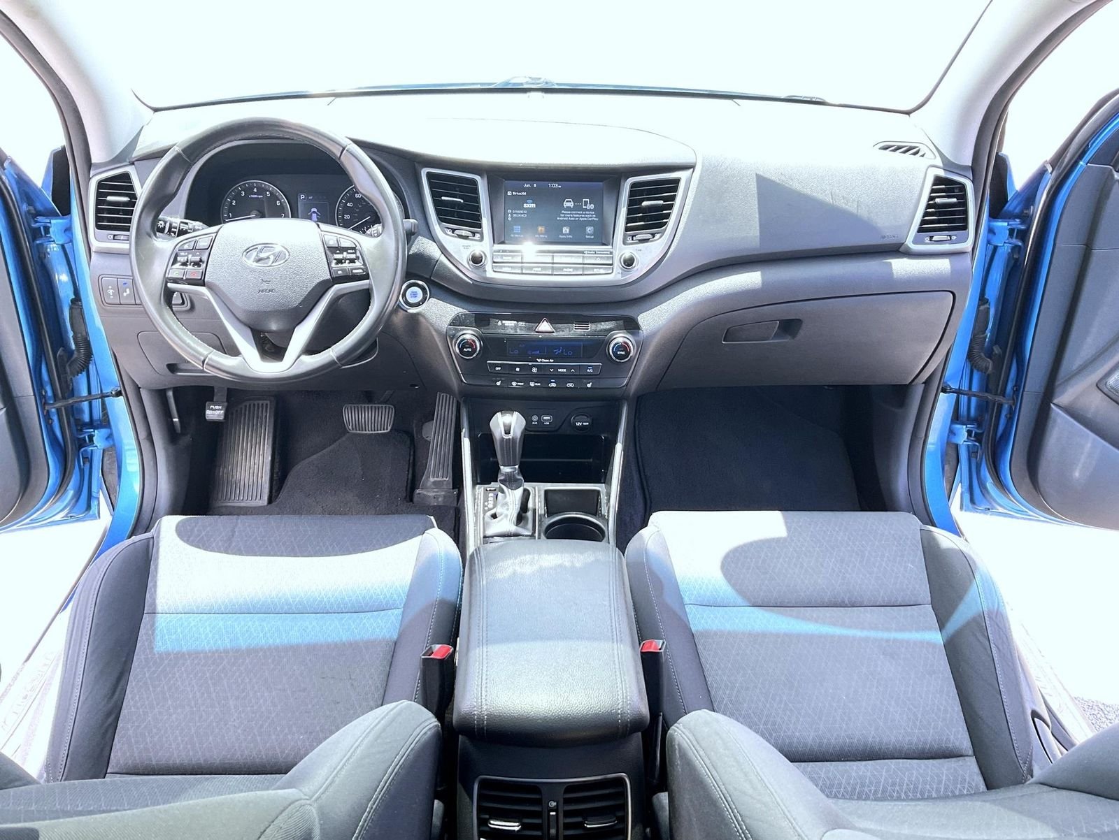 Used 2018 Blue Hyundai Value image 12