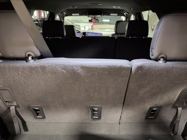 Used 2025 Gray Chevrolet LT image 5