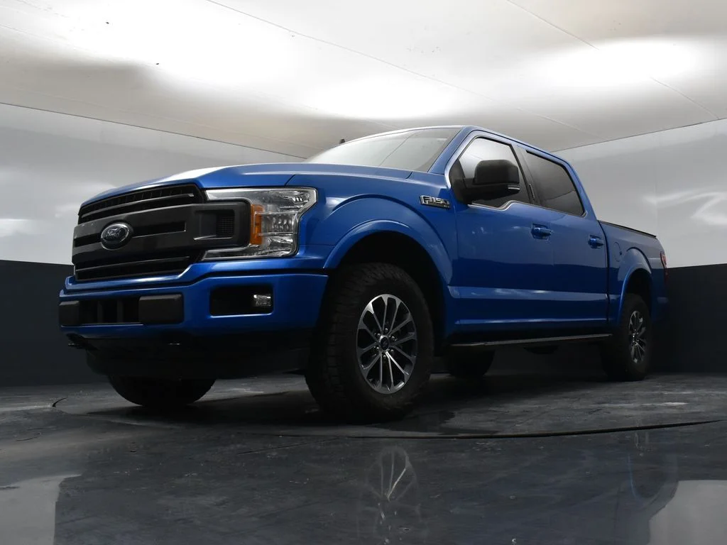 Certified Used 2020 Blue Ford XLT image 34