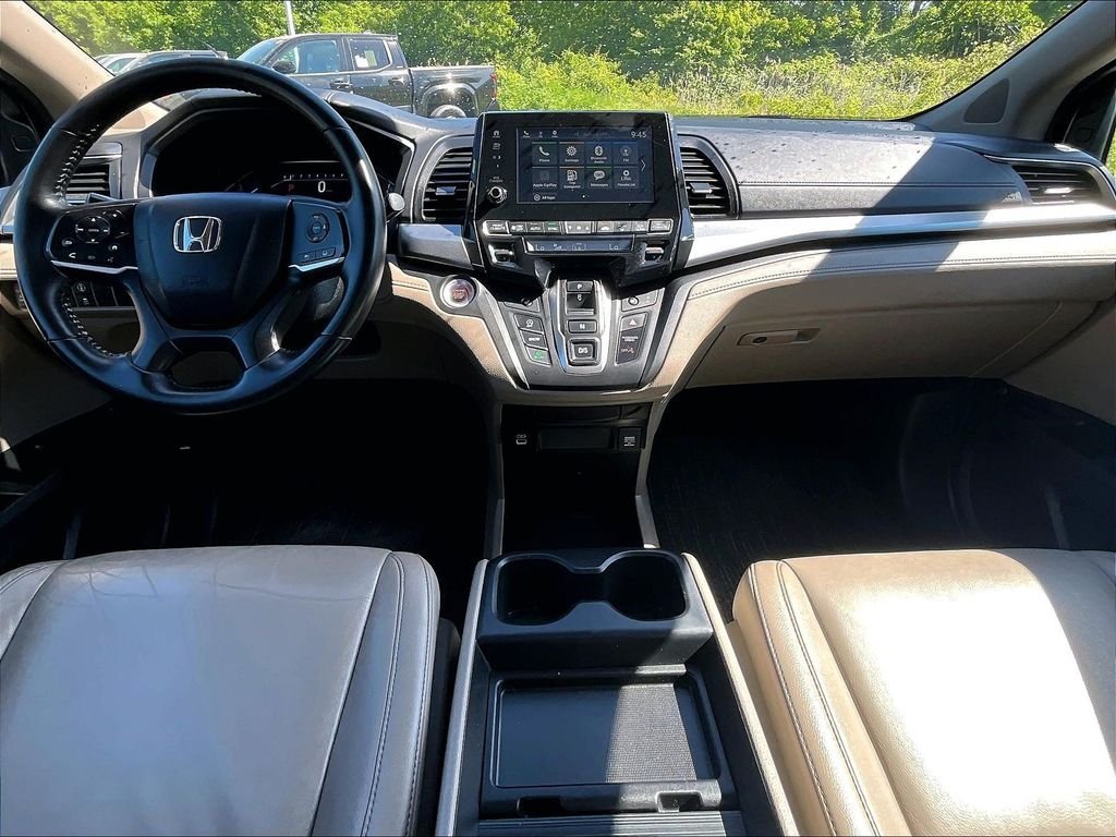 Used 2021 White Honda EX-L image 22