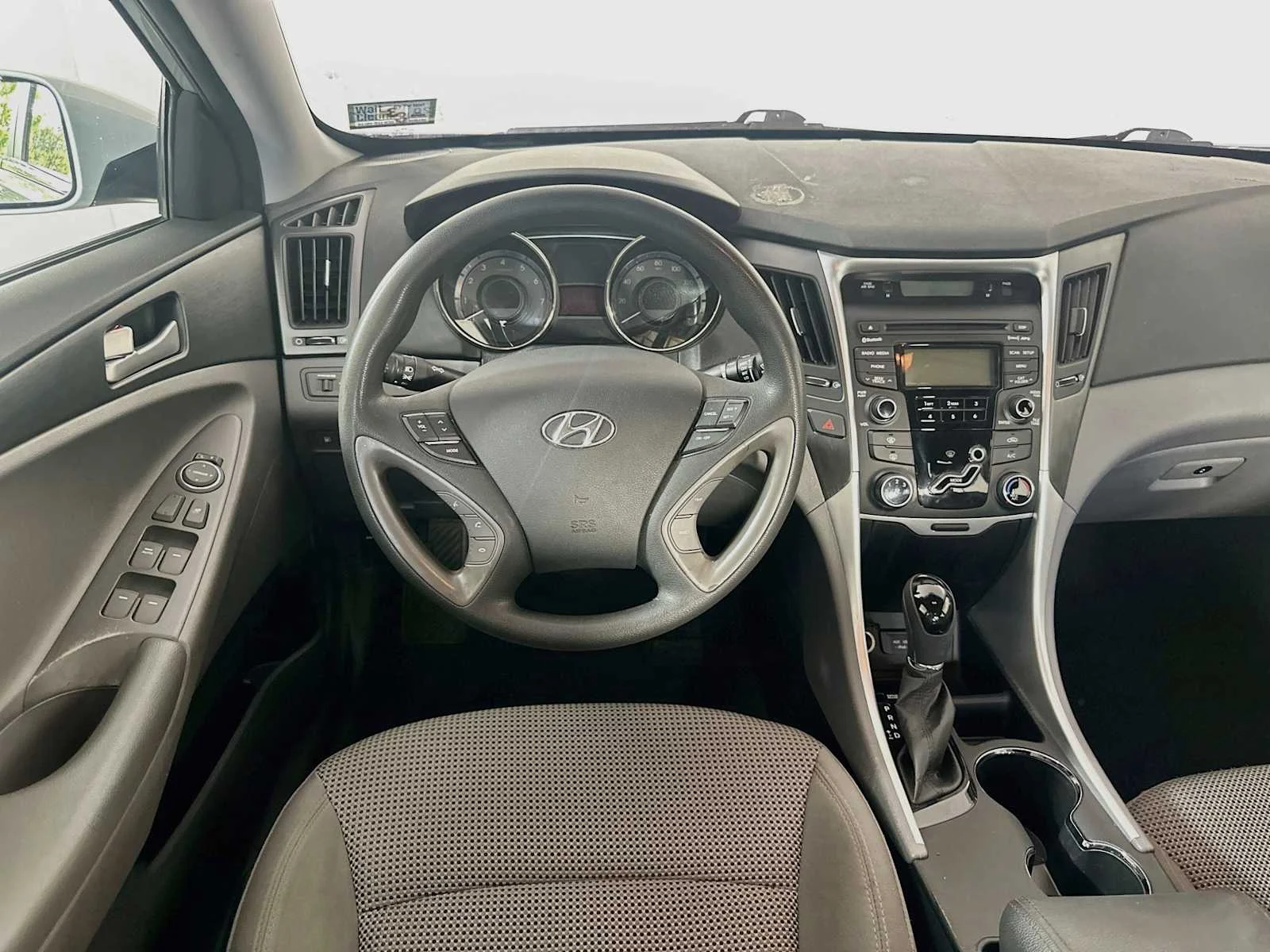 Used 2012 Radiant Silver Hyundai GLS PZEV image 18
