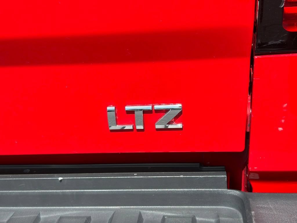 Used 2017 RED HOT Chevrolet LTZ image 44