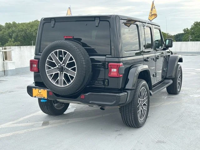 Certified Used 2022 Black Jeep Unlimited Sahara High Altitude 4xe image 7