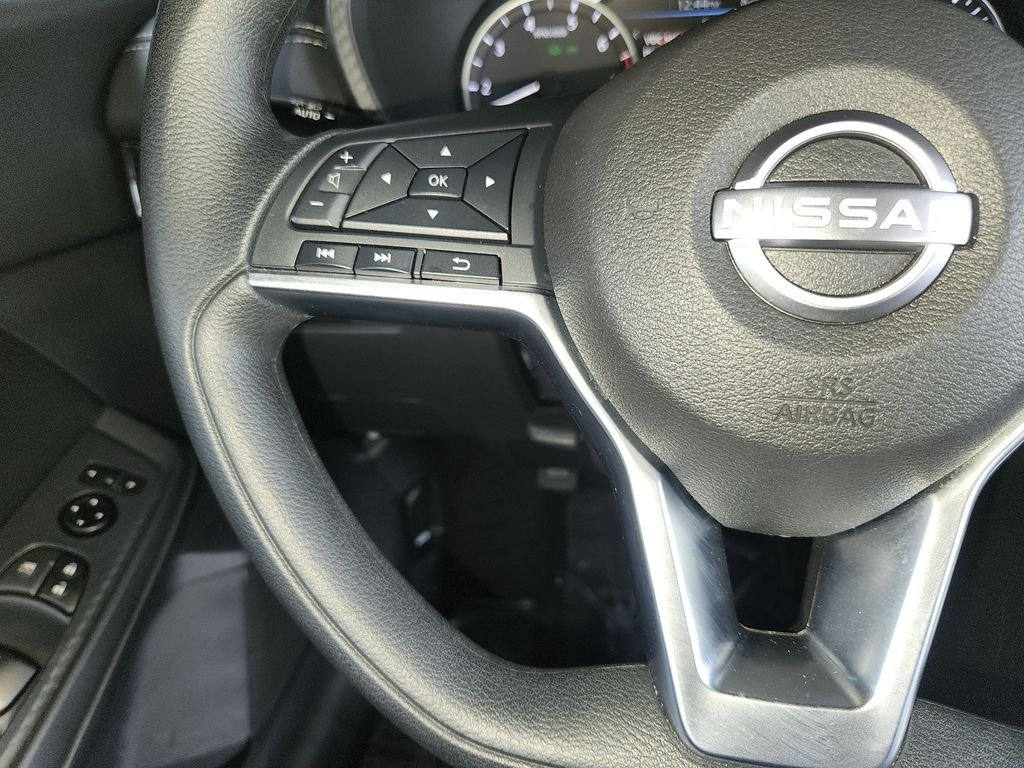 Used 2025 Blue Nissan SV image 23