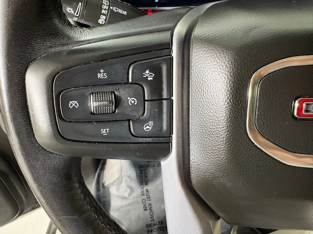 Used 2022 Beige GMC SLT image 27