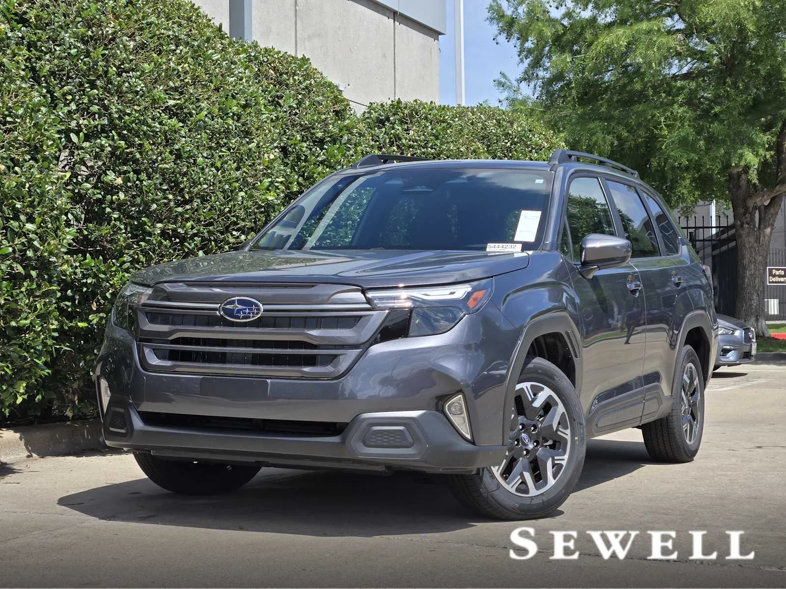 2026 Subaru Forester Premium's photo