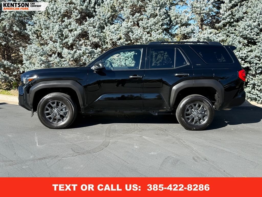 2025 Toyota 4Runner SR5 photo 4