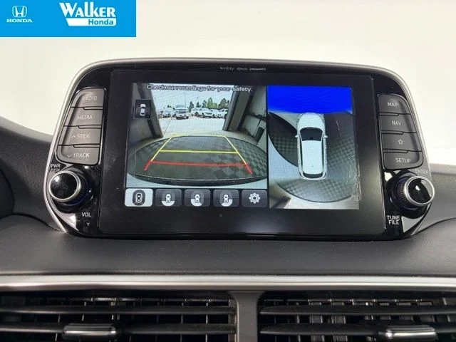 Used 2021 Cream Hyundai Ultimate image 25