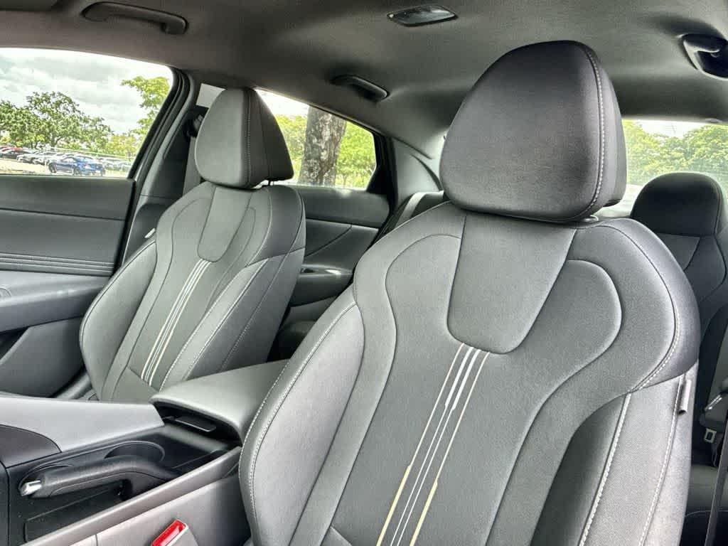 New 2026 Amazon Gray Hyundai SEL Sport image 14